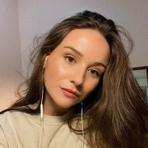 Meet your Posher, Romane